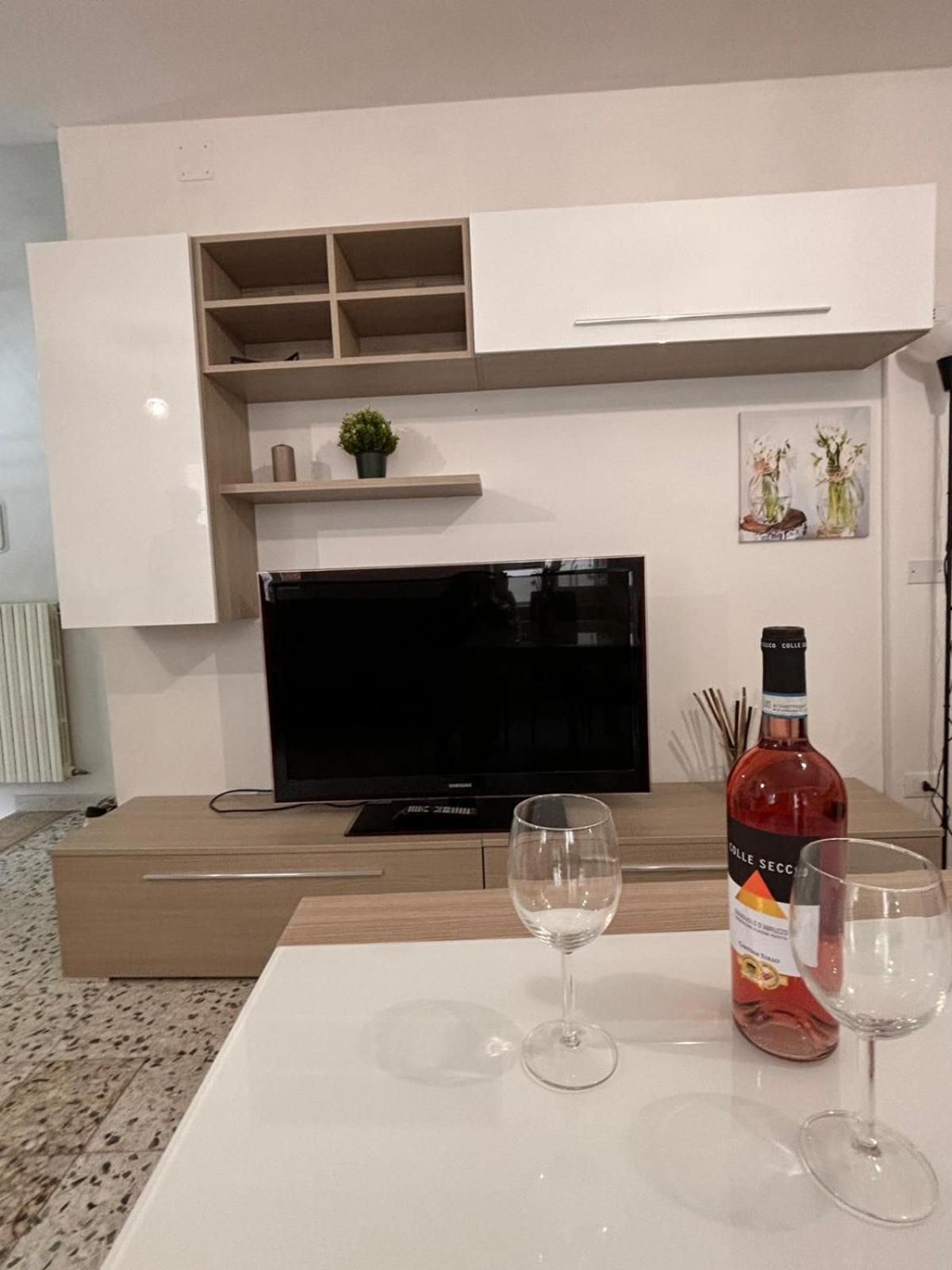 La Ginestra Apartment Roccascalegna Ngoại thất bức ảnh